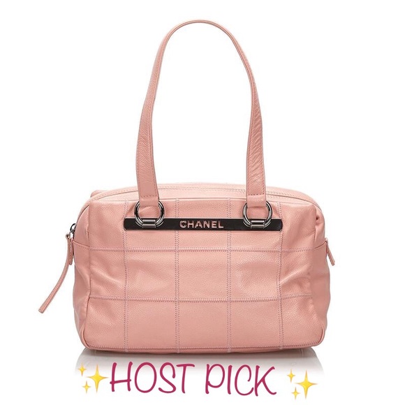 CHANEL Handbags - SOLD Chanel Chocolate Bar pink Caviar leather